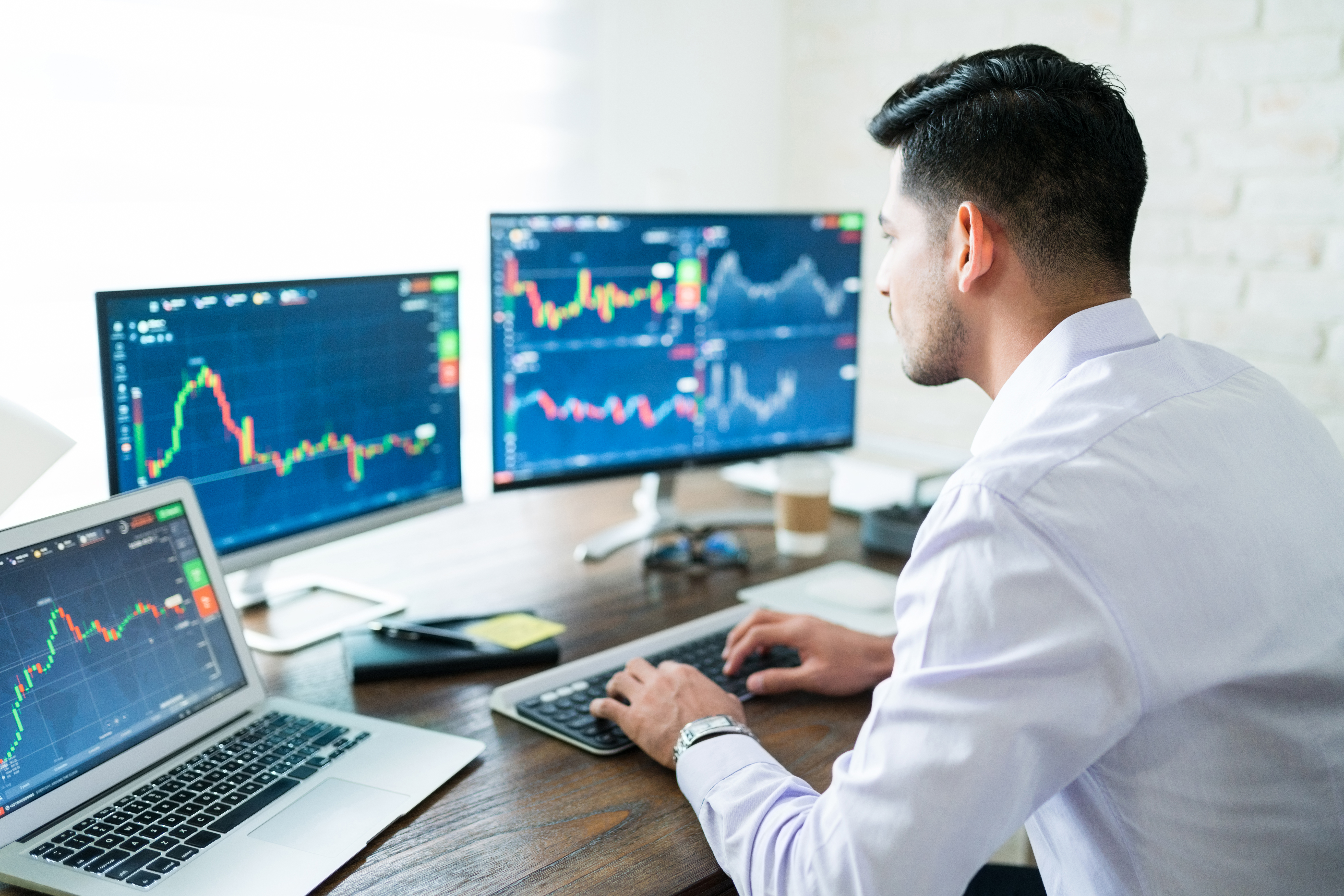 Long Term Portfolio Building Strategies - AR Research